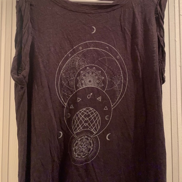 Asymmetrical astrology shirt - Picture 2 of 2
